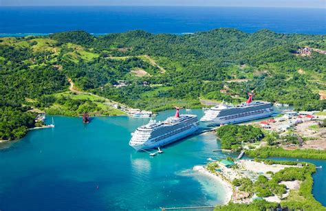 Cruising Roatan Island And The Banana Coast Cruise Vacation Cruise