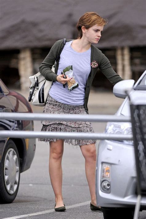 More Pics Of Emma Watson Mini Skirt Emma Watson Emma Watson Style
