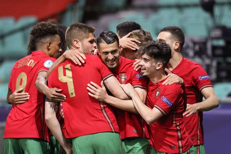 Score en direct, compos probables, autres matchs de cette soirée… on vous dit tout. Finale Euro U21 : La composition du Portugal face à l ...