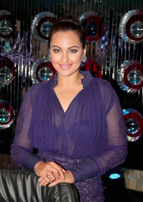 Sonakshi Sinha Getting Sexy Day By Day