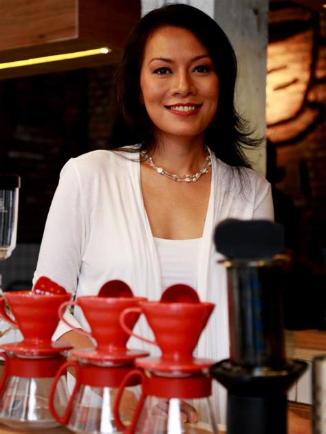 Ku telah miliki rasa indahnya perihku rasa hancurnya harapku kau lepas cintaku. Lirik Lagu Malaikat Juga Tahu - Dewi Dee Lestari - Ragam ...