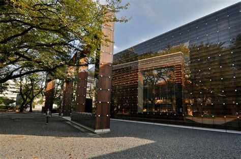 Musashino Art University Library Arch Journey