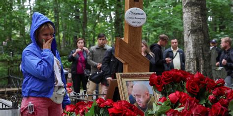 Putin Says Grenade Fragments Found In Wreckage Of Prigozhin’s Plane Wsj