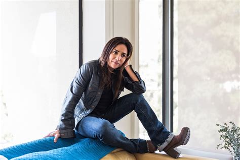 Pamela Adlon Is Starring In Her Very Own Zen Riddle The New York Times