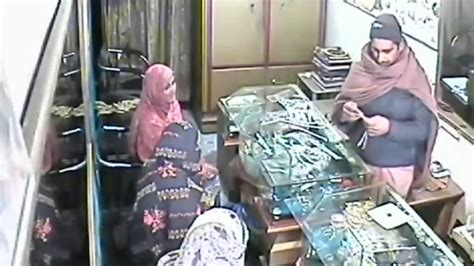 thieves stealing gold thieves women youtube