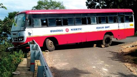 Kerala state road transport corporation is running a brand new multi axle volvo service from kottayam to bangalore via thrissur, palakkad, coimbatore, salem. KSRTC Driver who saved 60 passengers win medal - Aanavandi ...