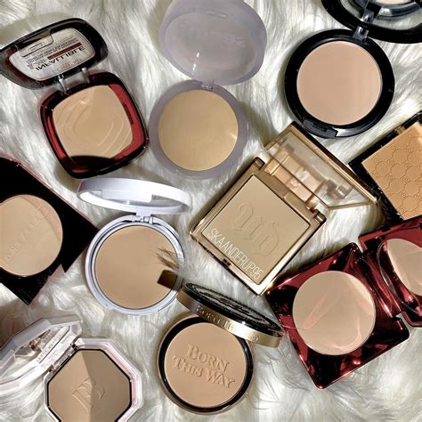 Powder Foundation Vs Liquid Foundation Which Is Better Her Style Code
