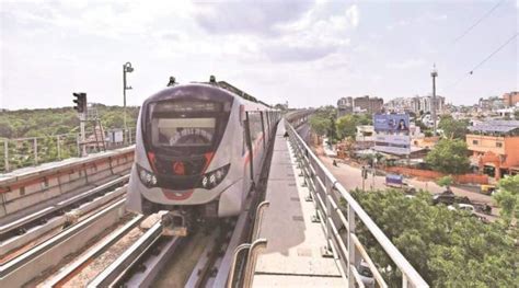 ‘ipl effect record 1 07 lakh passengers rode ahmedabad metro on sunday ahmedabad news the