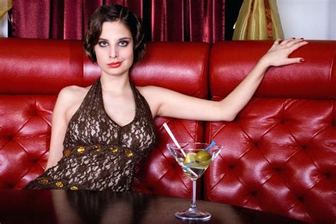 Check spelling or type a new query. Gaya Retro yang Unik dari Era 1920-an yang Bisa Anda Coba ...