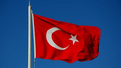 Türkiye), officiellt republiken turkiet (türkiye cumhuriyeti), är ett eurasiskt land som sträcker sig över halvön anatolien i sydvästra asien och östra thrakien på balkanhalvön i sydöstra europa. Turkiet blockerar Wikipedia - M3