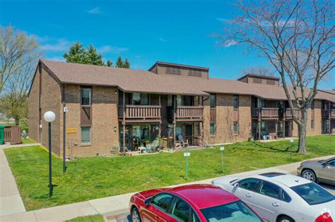 Rent.com® offers 16 studio apartments for rent in bowling green, oh neighborhoods. Cedar Park Apartments For Rent in Bowling Green, OH ...