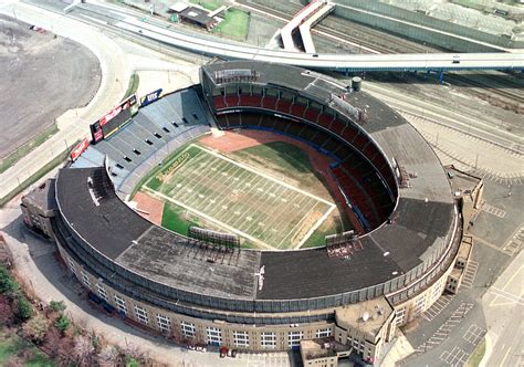 Cleveland Municipal Stadium History Photos And More Of The Former Nfl