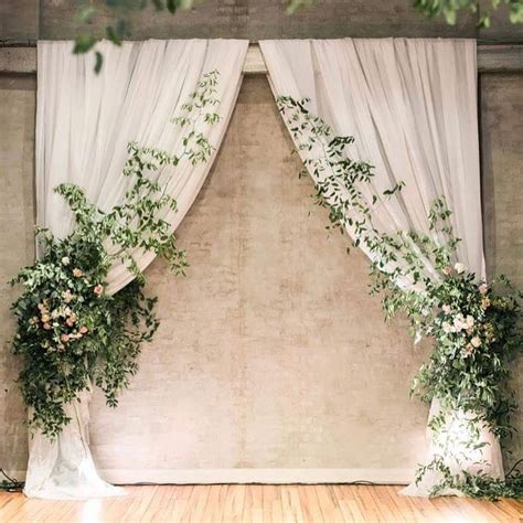 Inspiration 28 Simple Wedding Backdrops