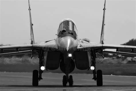 Mig 29 Air Combat Stock Image Image Of Aviation Speed 21060763