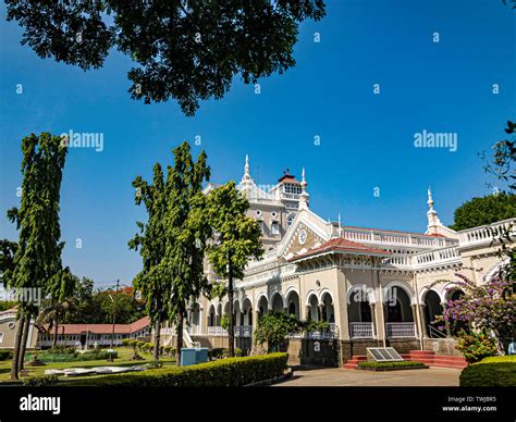 Aga Khan Palace Pune Hi Res Stock Photography And Images Alamy