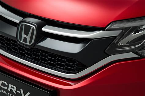 Euro Spec 2015 Honda Cr V Facelift Revealed With 160 Hp 16 Liter