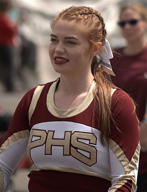 High School Cheerleader Grand Floral Parade Scott 97006 Flickr