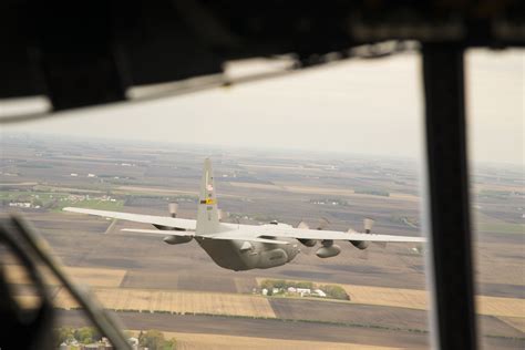 Global Vikings flyover Minnesota in support of Operation American