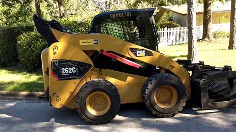 How To Operate A Cat 262 C Skid Steer Youtube