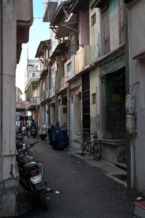 Photography : Streets of old Ahmedabad on Behance