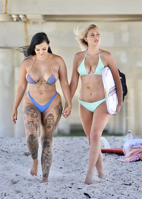 Adult Stars Renee Gracie And Ellie Jean Coffey Put On A Frisky Display Daily Mail Online