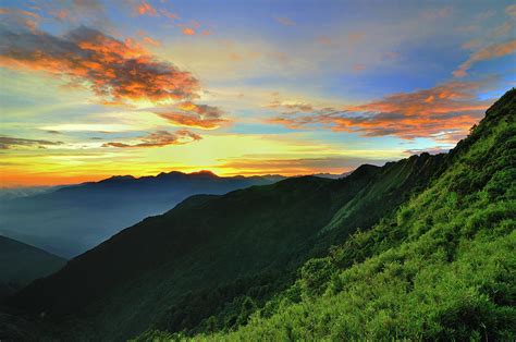 Sunset At Mt Hehuan By Photo By Vincent Ting