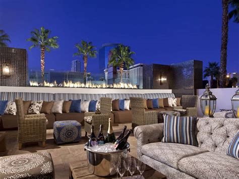 13 best rooftop bars in las vegas to visit right now