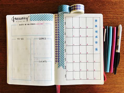 Easy Bullet Journal January 2017 Monthly Layout