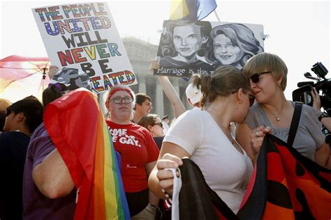 Supreme Court Slated To Discuss Ohio Same Sex Marriage Cases On Friday