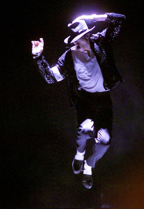 Billie jean is a song by american singer michael jackson, released by epic records on january 2, 1983, as the second single from jackson's sixth studio album, thriller (1982). billie jean live - Michael Jackson Photo (11694065) - Fanpop