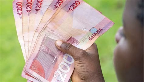 Dinar Cedi Dirham Naira Cfa Franc Top And Bottom Of African Currencies