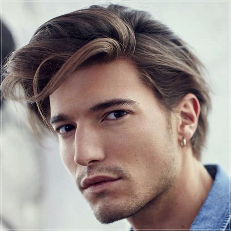 With us you can find the perfect fashion tips & ultra attractive men's hairstyles follow to find a men's #hairstyle that suits you. Men's 2020 haircuts in 100 images