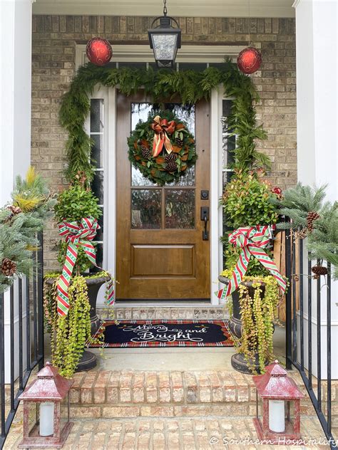 Front Porch Christmas Decor Southern Hospitality
