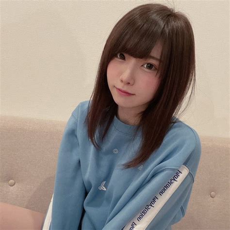 Enako (えなこ) japanese cosplayer / model / artist — just a facebook fanpage dedicated to her. コスプレイヤーえなこがオープンレックでライブ配信を開始 ...