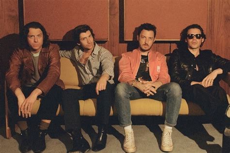 Arctic Monkeys Estrena Canción Y Videoclip Estación K2