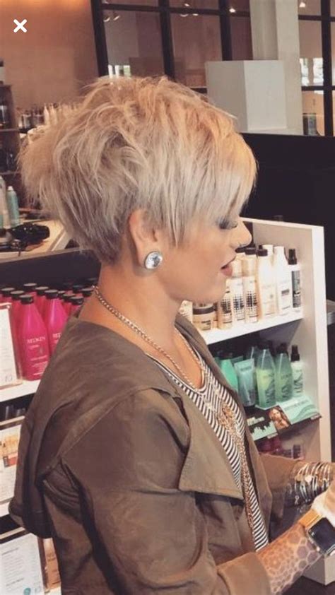 Ideal Short Stacked Pixie Haircuts