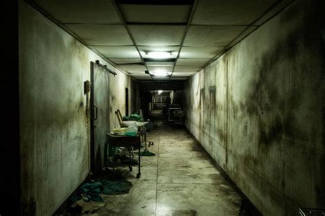 Abandoned Alley In Psychiatric Hospital Free Photo Freepik Freephoto Vintage Building