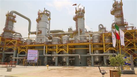 Iran Finalizing Petrochem Deals With Total Shell Financial Tribune
