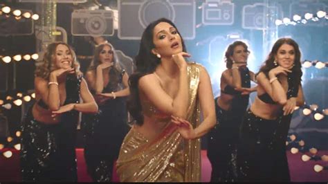 Kiara Advani S Scorching Avatar In Heelein Toot Gayi Song From Indoo Ki Jawani Raises Mercury