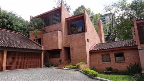 Alquiler de casas con piscina en el palmar, a 250 mts de la playa. Venta de Casa en Villa Concha, el Poblado, medellín - YouTube