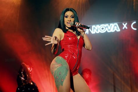 Cardi B On The Pressure To Be A Role Model “i Been Watching What I Say