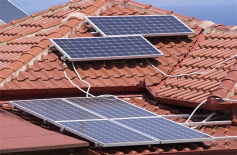 Rooftop solar panels could provide nearly half of our ...