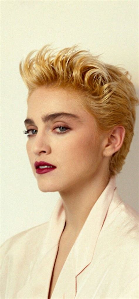 10 Awesome 80s Hairstyles For Short Hair In 2021 80s Short Hair 1980s Hairstyles Short 80s