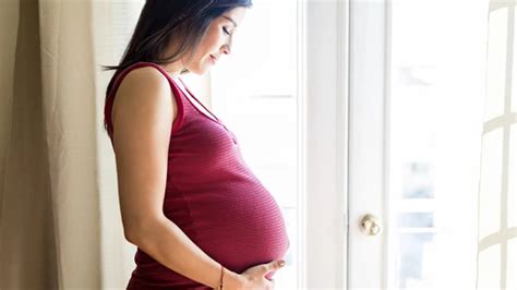 These Are The Ways To Deal With Swelling During Pregnancy