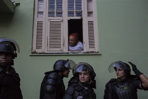 Cem Policiais Militares Morreram No Rio De Janeiro Desde O Início Do
