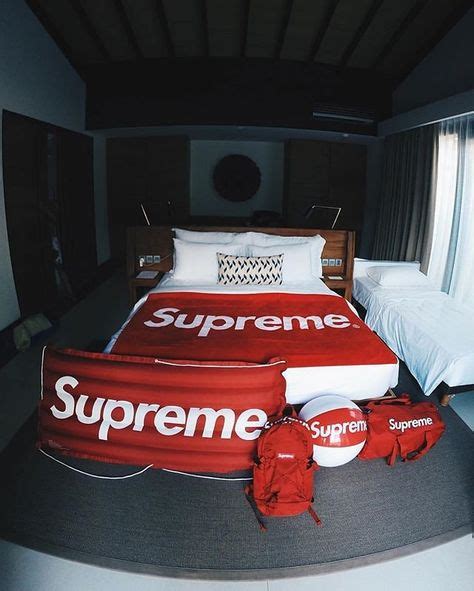 20 Best Supreme Bedrooms Images In 2019 Hypebeast Room Supreme Bed