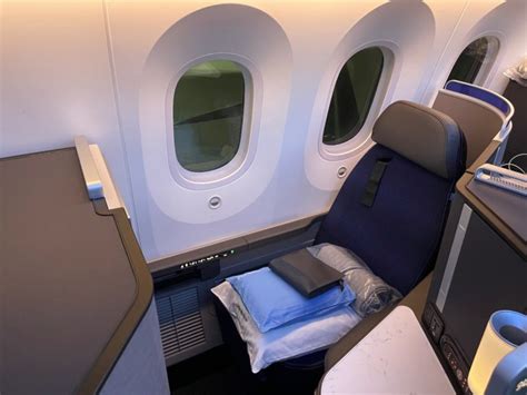 Review United Airlines 787 9 Polaris Business Class Newark To