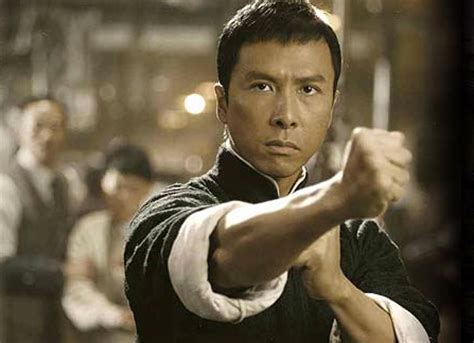 During the japanese invasion of china, a wealthy martial artist is forced to leave his home when his city is occupied. IP MAN - Donnie Yen