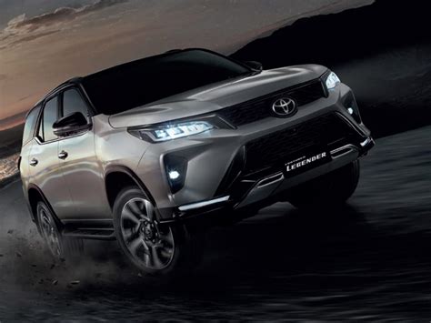 Toyota Fortuner Legender Price In India Cars And Trucks Vehicles