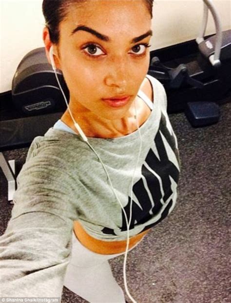 Shanina Shaik Fits In Late Night Workout Preparing For Australias Next